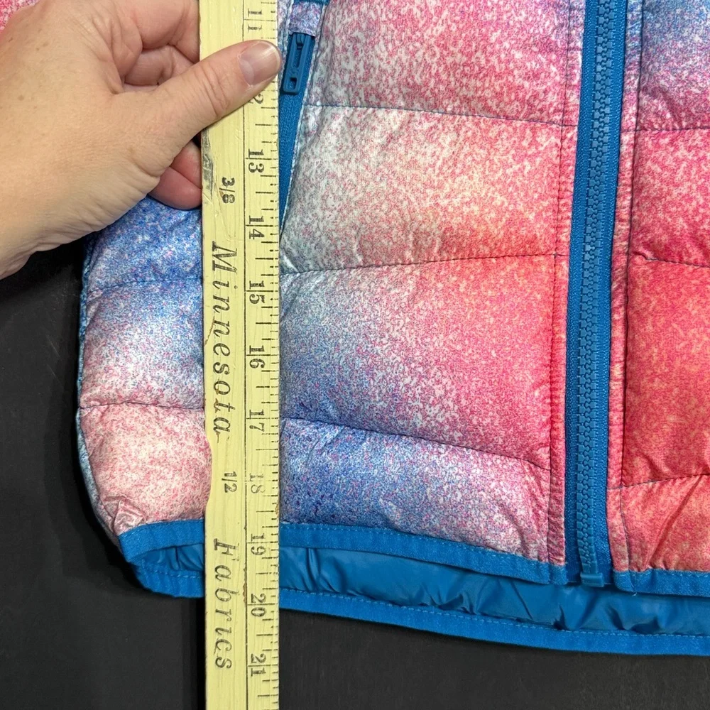Under Armour NWT Girls Puffer Jacket‎ - Size YM